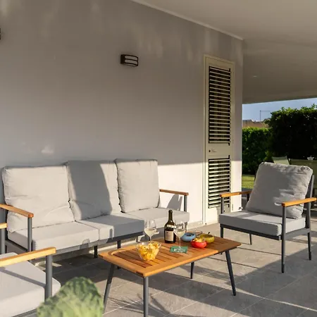 Due Mari - Seaside Retreat With Private Pool Villa Ognina
