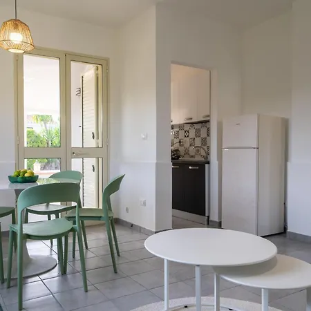 Due Mari - Seaside Retreat With Private Pool Ognina