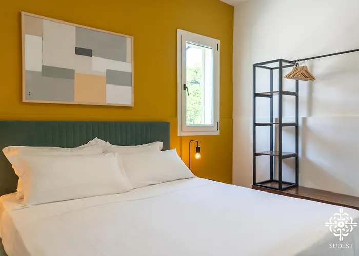 Due Mari - Seaside Retreat With Private Pool * Ognina