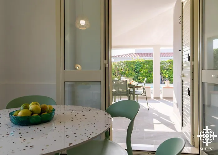 Due Mari - Seaside Retreat With Private Pool Villa Ognina